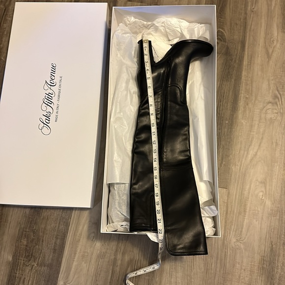 Black leather above the knee boots. Brand new. Never worn. From Saks. - Picture 4 of 4